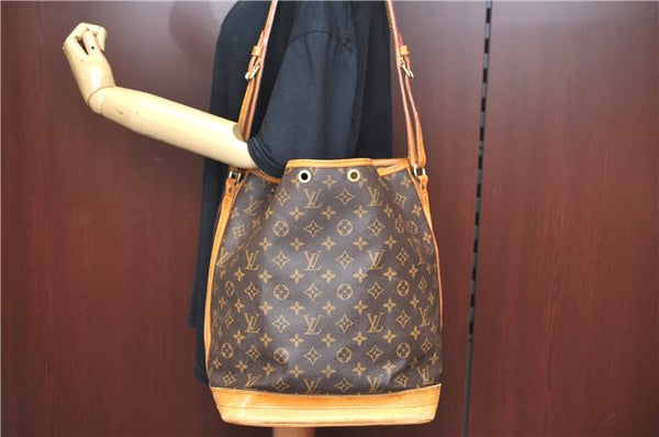 Authentic Louis Vuitton Monogram Noe Shoulder Drawstring Bag M42224 LV J9342