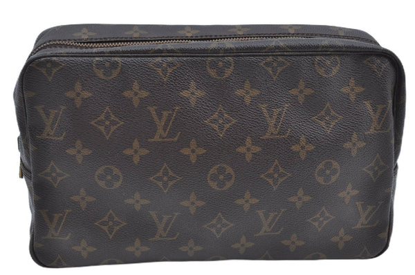 Auth Louis Vuitton Monogram Trousse Toilette 28 Clutch Hand Bag M47522 LV J9402