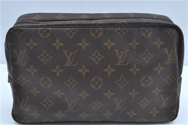 Auth Louis Vuitton Monogram Trousse Toilette 28 Clutch Hand Bag M47522 LV J9402