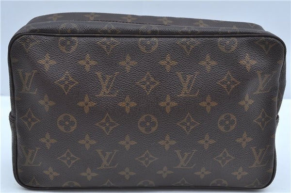 Auth Louis Vuitton Monogram Trousse Toilette 28 Clutch Hand Bag M47522 LV J9402