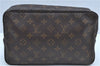 Auth Louis Vuitton Monogram Trousse Toilette 28 Clutch Hand Bag M47522 LV J9402