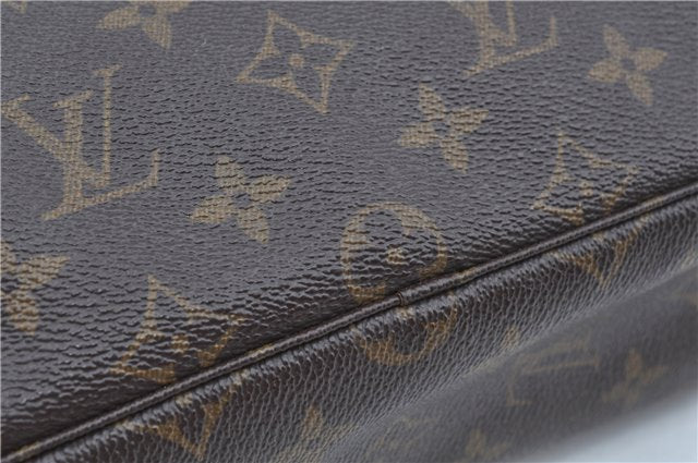 Auth Louis Vuitton Monogram Trousse Toilette 28 Clutch Hand Bag M47522 LV J9402
