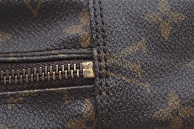 Auth Louis Vuitton Monogram Trousse Toilette 28 Clutch Hand Bag M47522 LV J9402