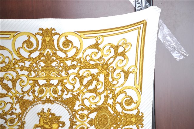 Authentic HERMES Pleats Scarf 