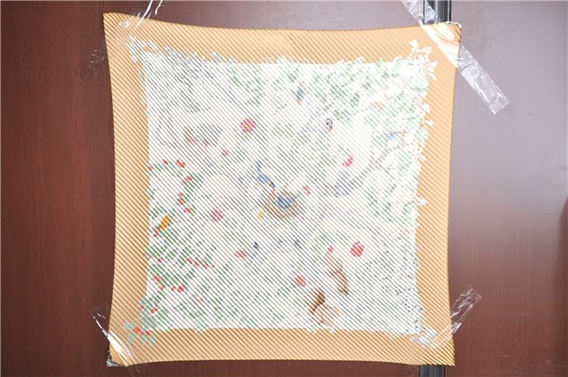 Authentic HERMES Pleats Scarf 