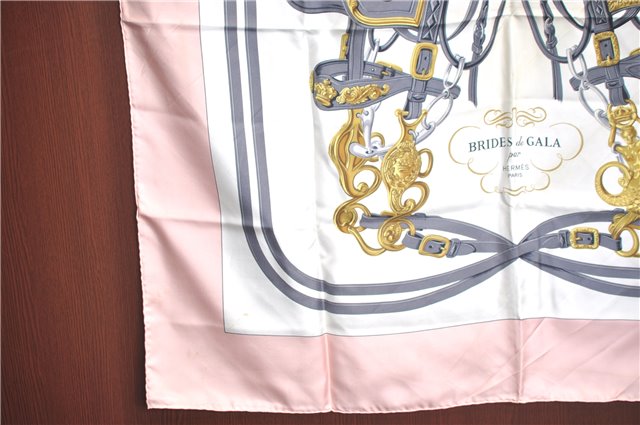 Authentic HERMES Carre 90 Scarf 