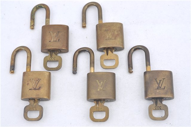 Authentic Louis Vuitton Padlock & Keys 10Set LV J9616