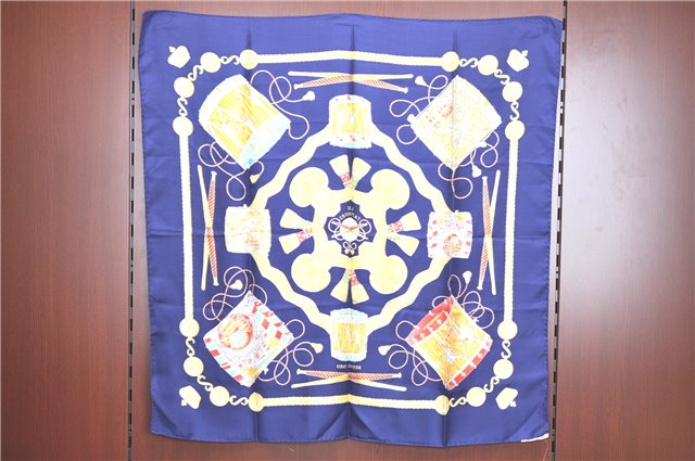 Authentic HERMES Carre 90 Scarf 