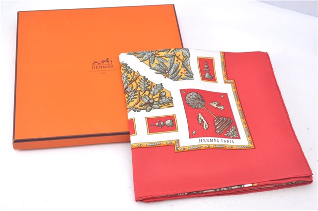 Authentic HERMES Carre 90 Scarf 