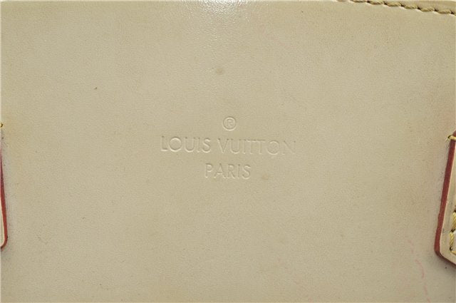 Authentic Louis Vuitton Suhali Lockit MM Hand Bag White Ivory M91874 LV J9667