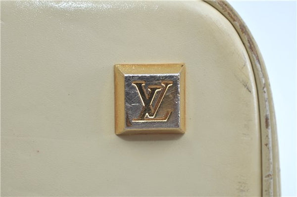 Authentic Louis Vuitton Suhali Lockit MM Hand Bag White Ivory M91874 LV J9667