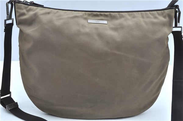 Authentic GUCCI Shoulder Cross Body Bag Nylon Leather 0013311 Khaki Green J9669