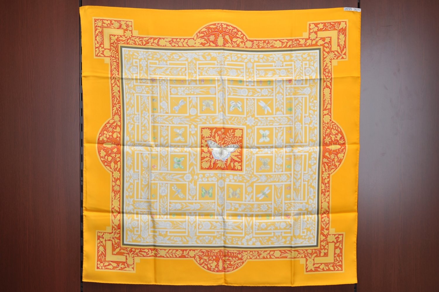 Authentic HERMES Carre 90 Scarf 