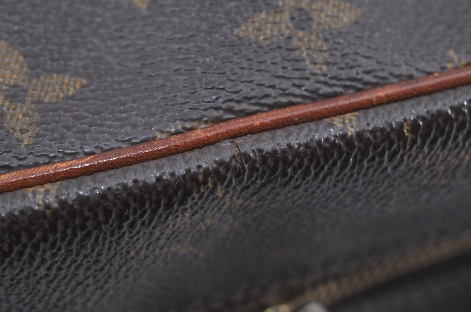 Authentic Louis Vuitton Monogram Cite GM Shoulder Bag M51181 LV K0660