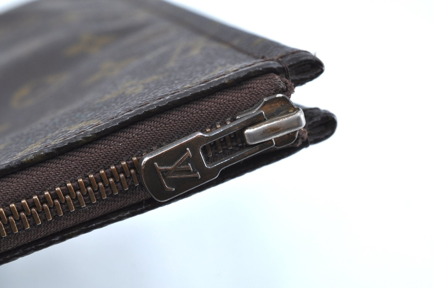 Authentic Louis Vuitton Monogram Poche Documents Document Case M53400 LV K0737