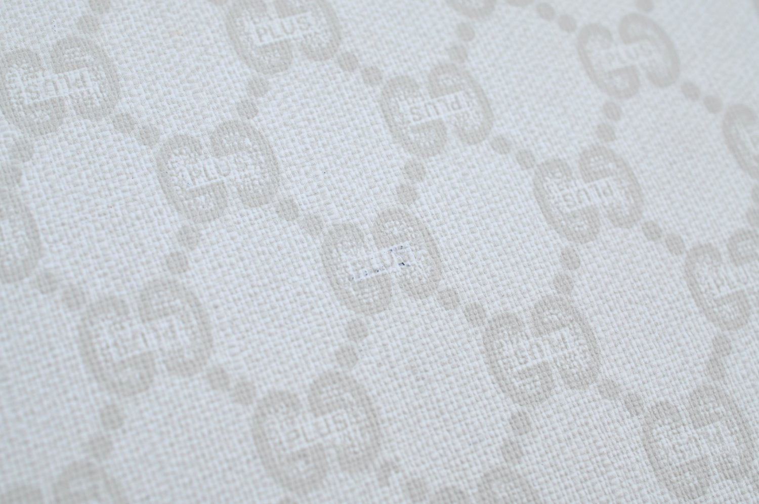 Authentic GUCCI GG Plus Clutch Hand Bag Purse PVC Leather White Brown Junk K0955