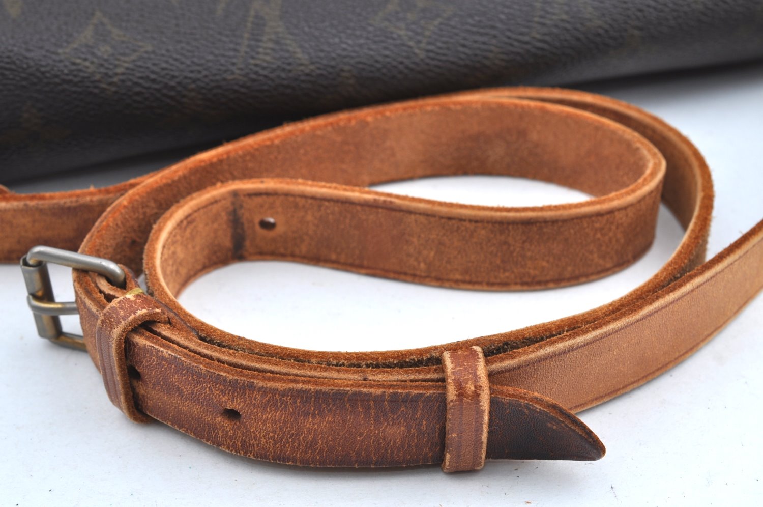 Auth Louis Vuitton Monogram Cartouchiere GM Shoulder Cross Bag Old Model K0992