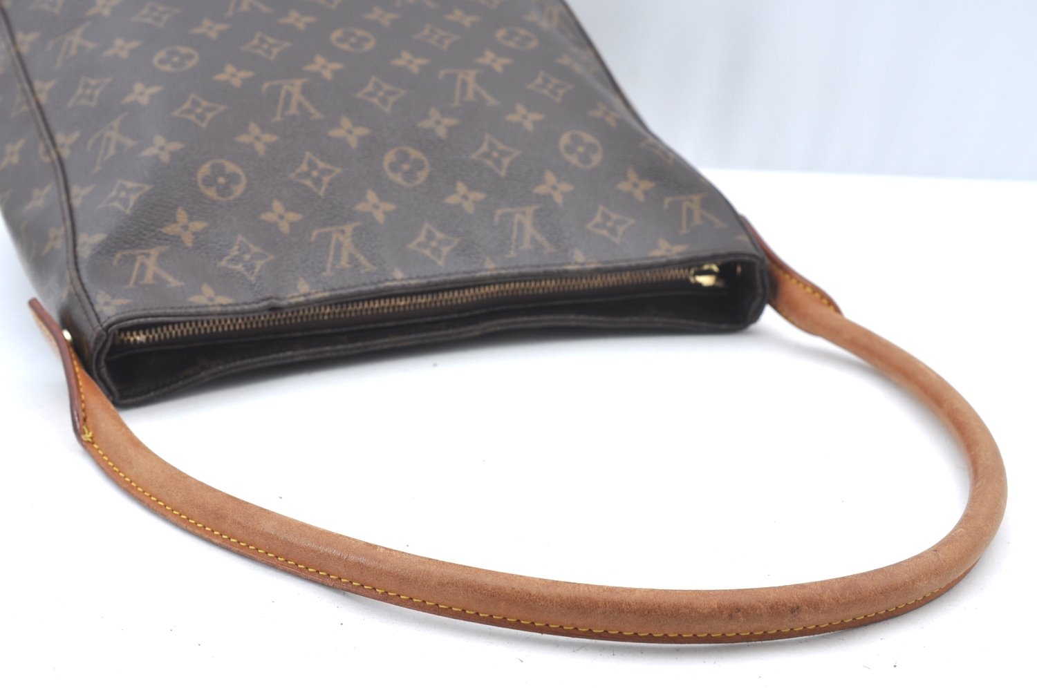 Authentic Louis Vuitton Monogram Looping GM Shoulder Bag M51145 LV Junk K1167