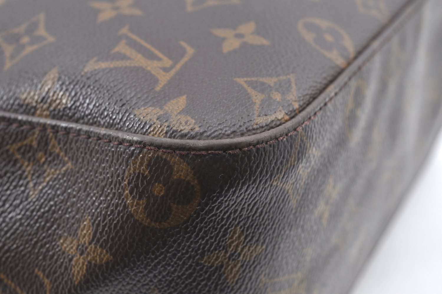 Authentic Louis Vuitton Monogram Looping GM Shoulder Bag M51145 LV Junk K1167