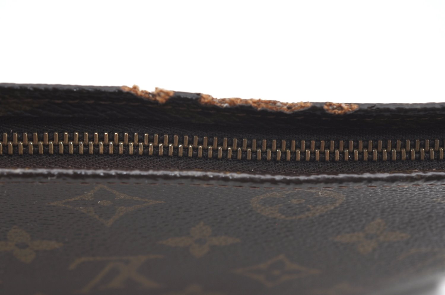 Auth Louis Vuitton Monogram Poche Toilette 26 Cosmetics Pouch Old Model LV K1699