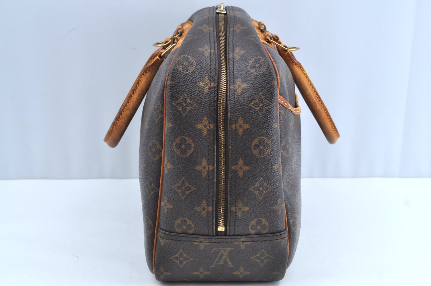Authentic Louis Vuitton Monogram Deauville Hand Bag M47270 LV K1774