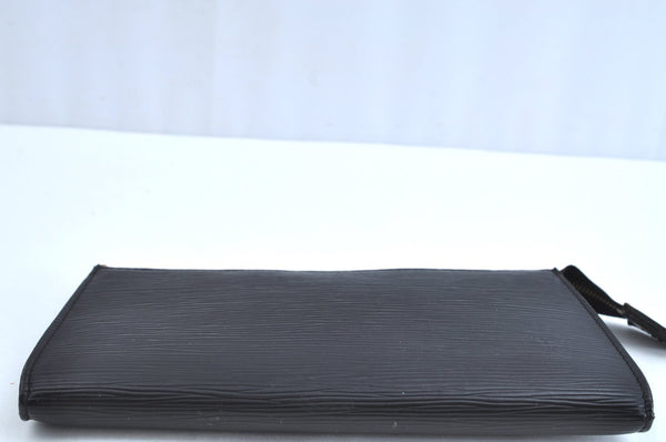 Authentic Louis Vuitton Epi Pochette Accessoires Pouch Black M52942 Junk K1880