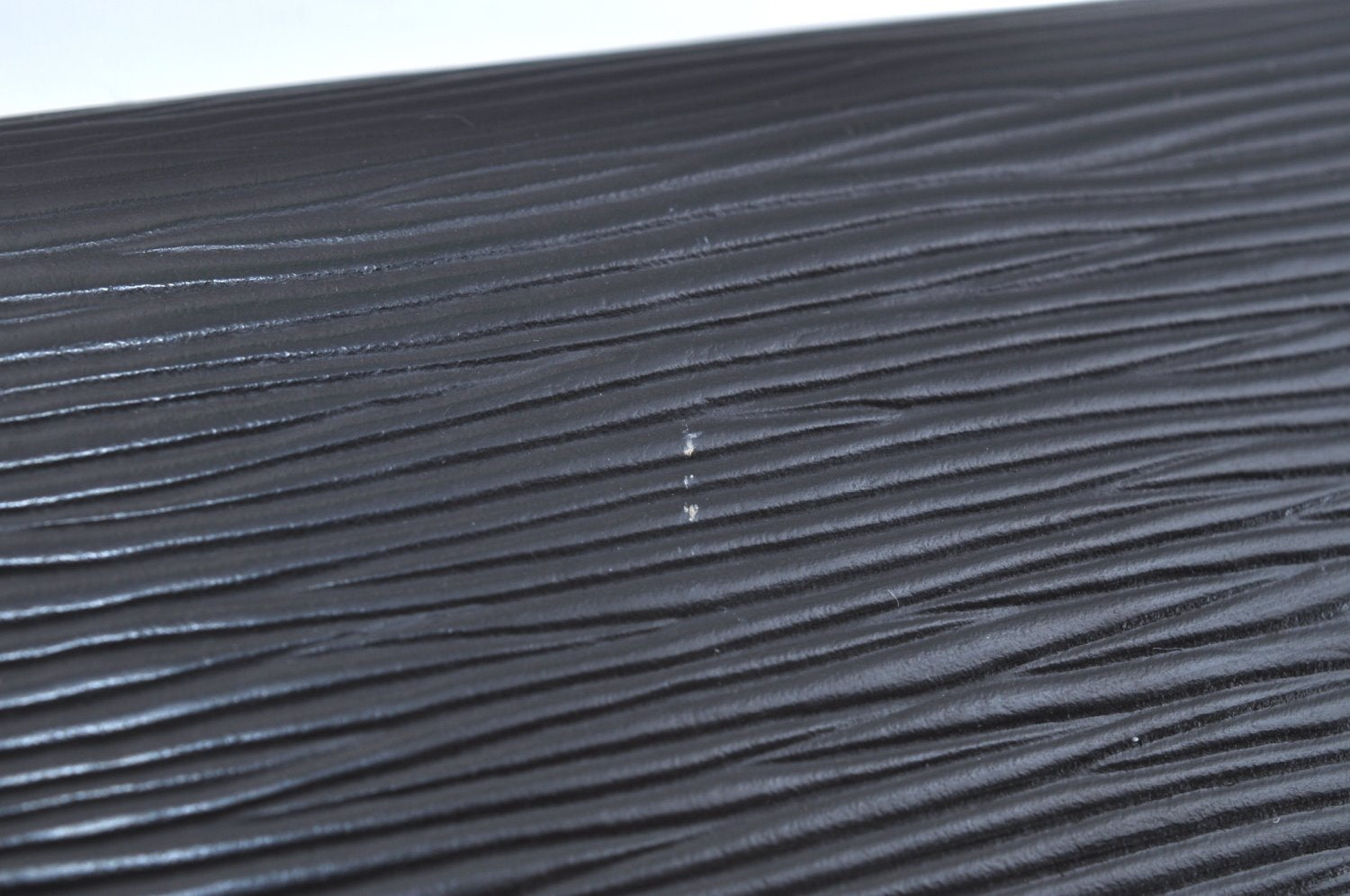 Authentic Louis Vuitton Epi Pochette Accessoires Pouch Black M52942 Junk K1880