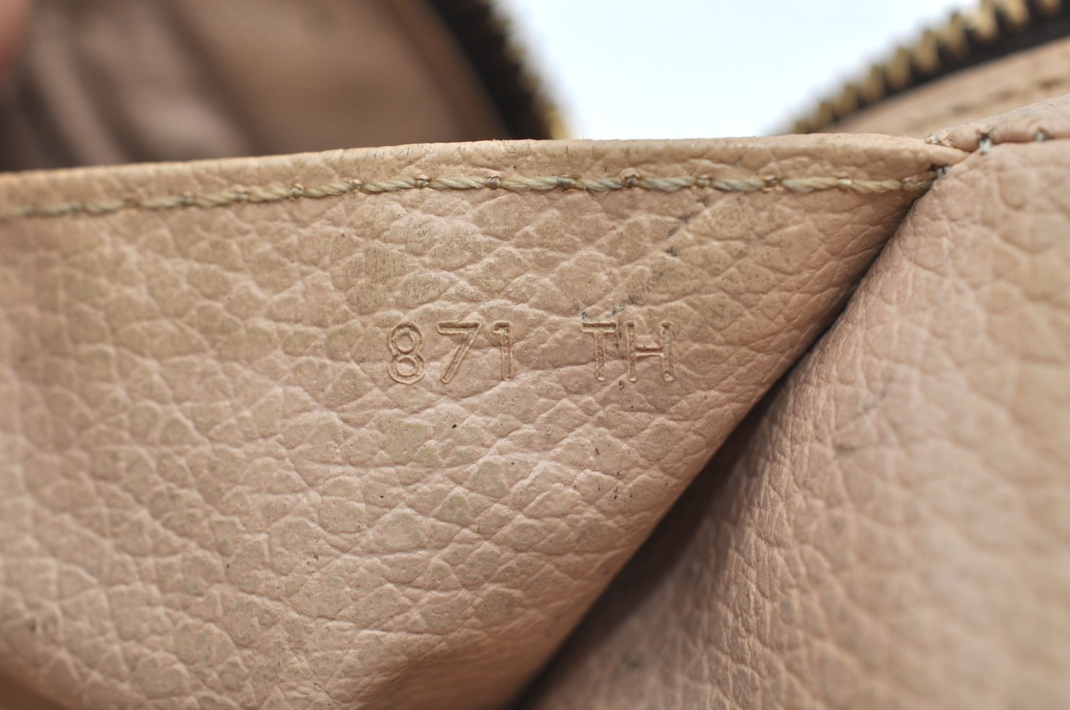 Auth Louis Vuitton Monogram Trousse Toilette 23 Clutch Hand Bag M47524 LV K3281