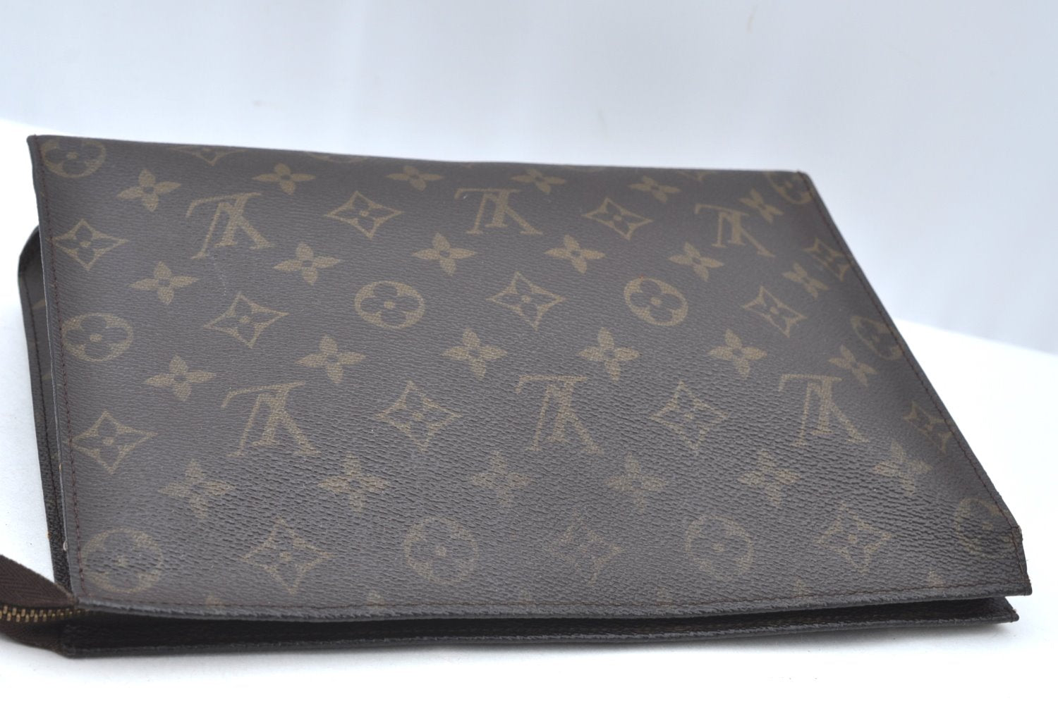 Authentic Louis Vuitton Monogram Poche Toilette 26 Cosmetics Pouch Junk K4036