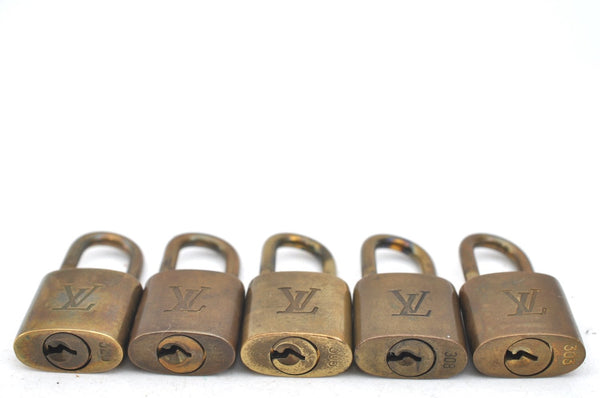 Authentic Louis Vuitton Padlock & Keys 10Set LV K4055