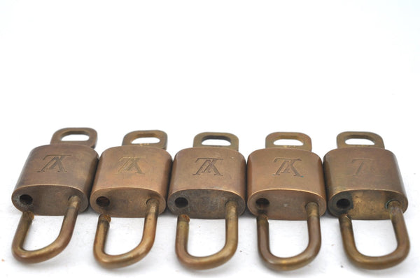 Authentic Louis Vuitton Padlock & Keys 10Set LV K4055