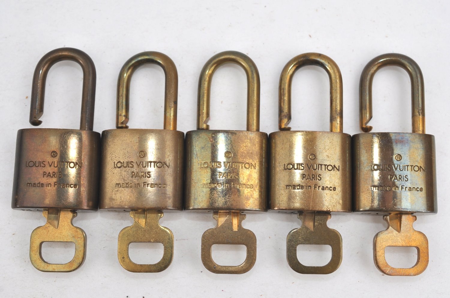 Authentic Louis Vuitton Padlock & Keys 10Set LV K4056