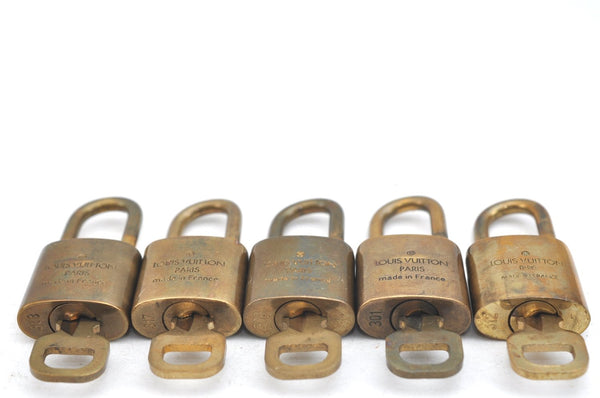 Authentic Louis Vuitton Padlock & Keys 10Set LV K4060