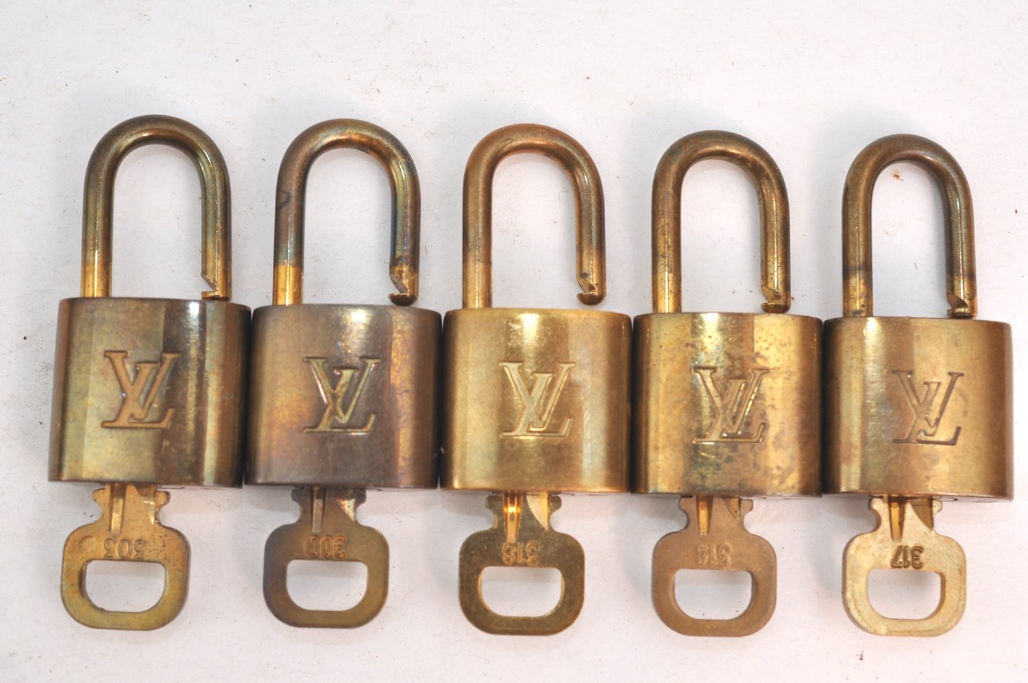 Authentic Louis Vuitton Padlock & Keys 10Set LV K4060