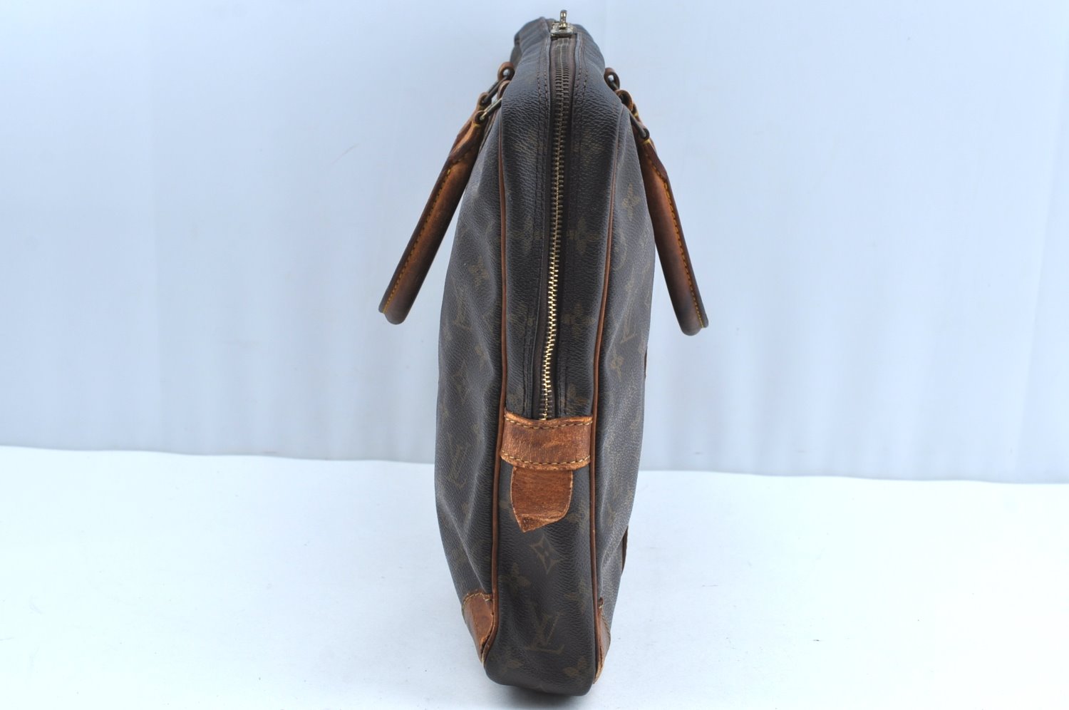 Authentic Louis Vuitton Monogram Porte Documents Voyage M40226 Briefcase K4069