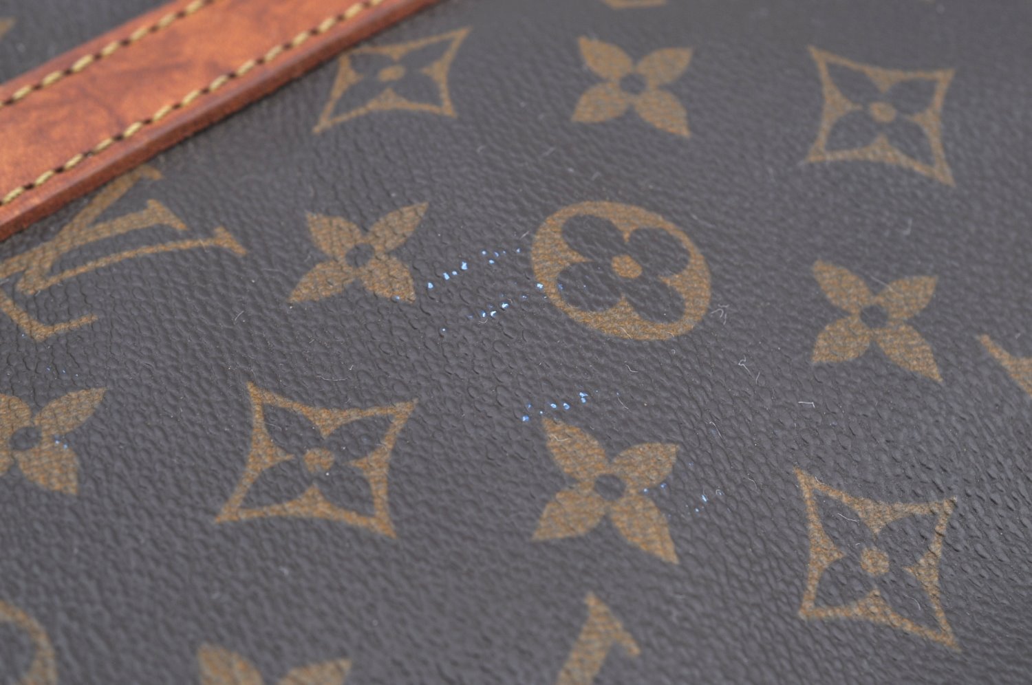 Authentic Louis Vuitton Monogram Porte Documents Voyage M40226 Briefcase K4069