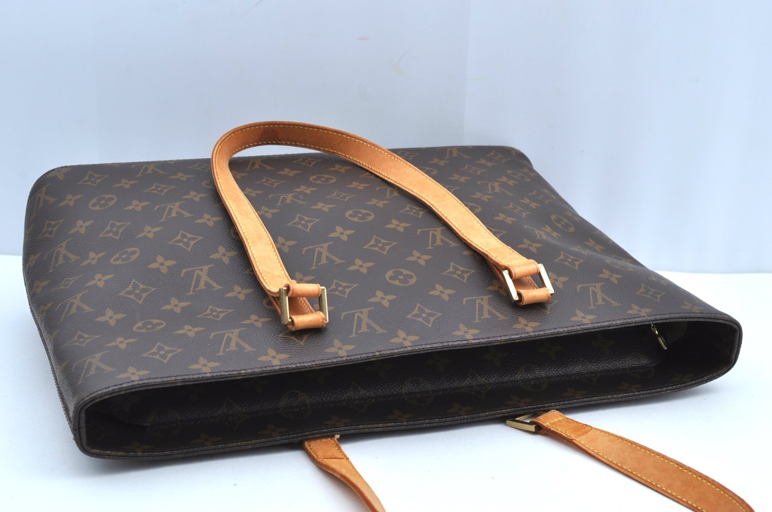 Authentic Louis Vuitton Monogram Luco Shoulder Tote Bag M51155 LV Junk K4107