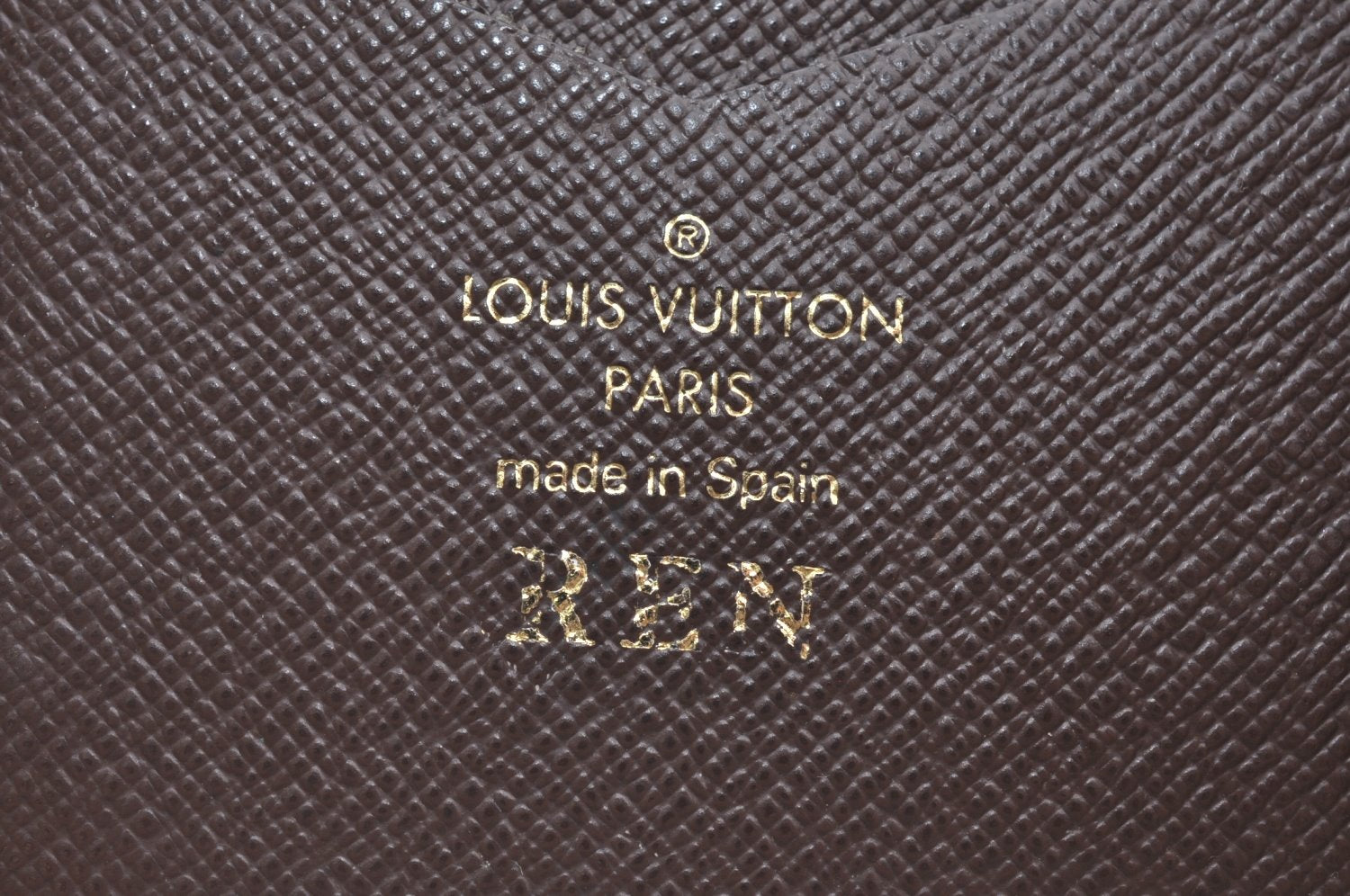 Authentic Louis Vuitton Monogram Folio Iphone 7+ Case LV K4112