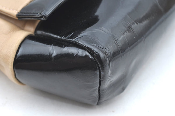 Authentic Salvatore Ferragamo Shoulder Bag Leather Enamel Beige Black SF K4124
