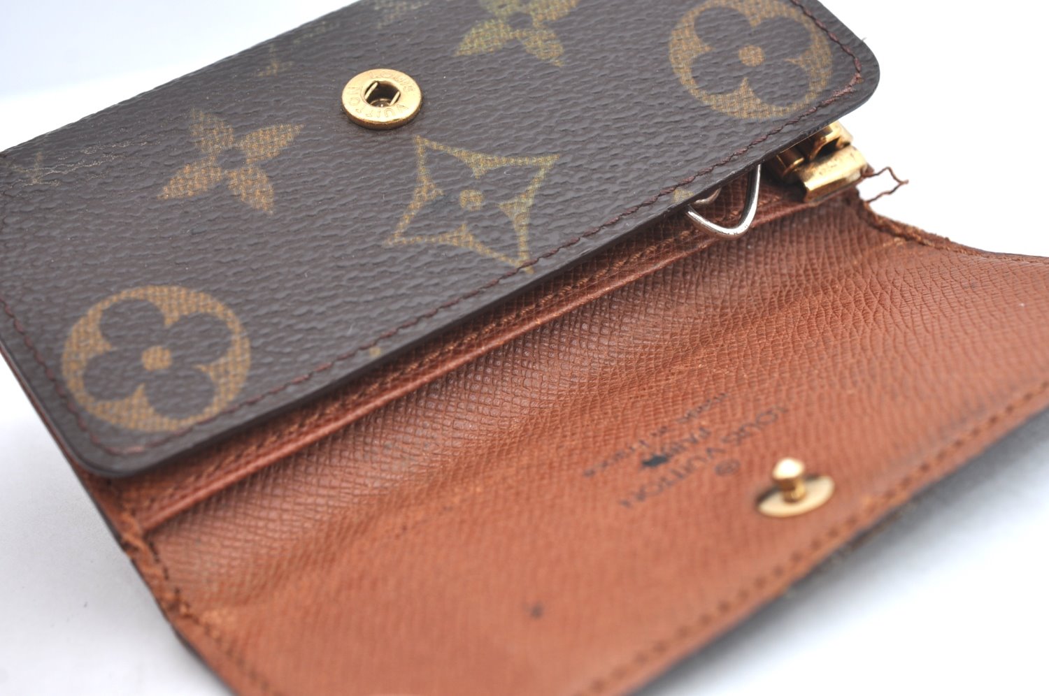 Authentic Louis Vuitton Monogram Multicles 4 Four Hooks Key Case M62631 LV K4129