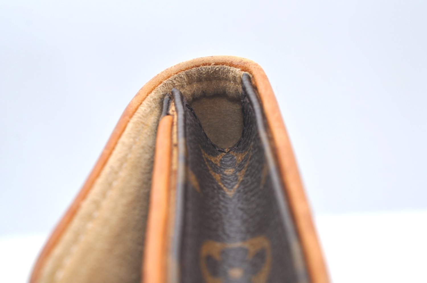 Authentic Louis Vuitton Monogram Pochette Twin GM Shoulder Bag M51852 LV K4142