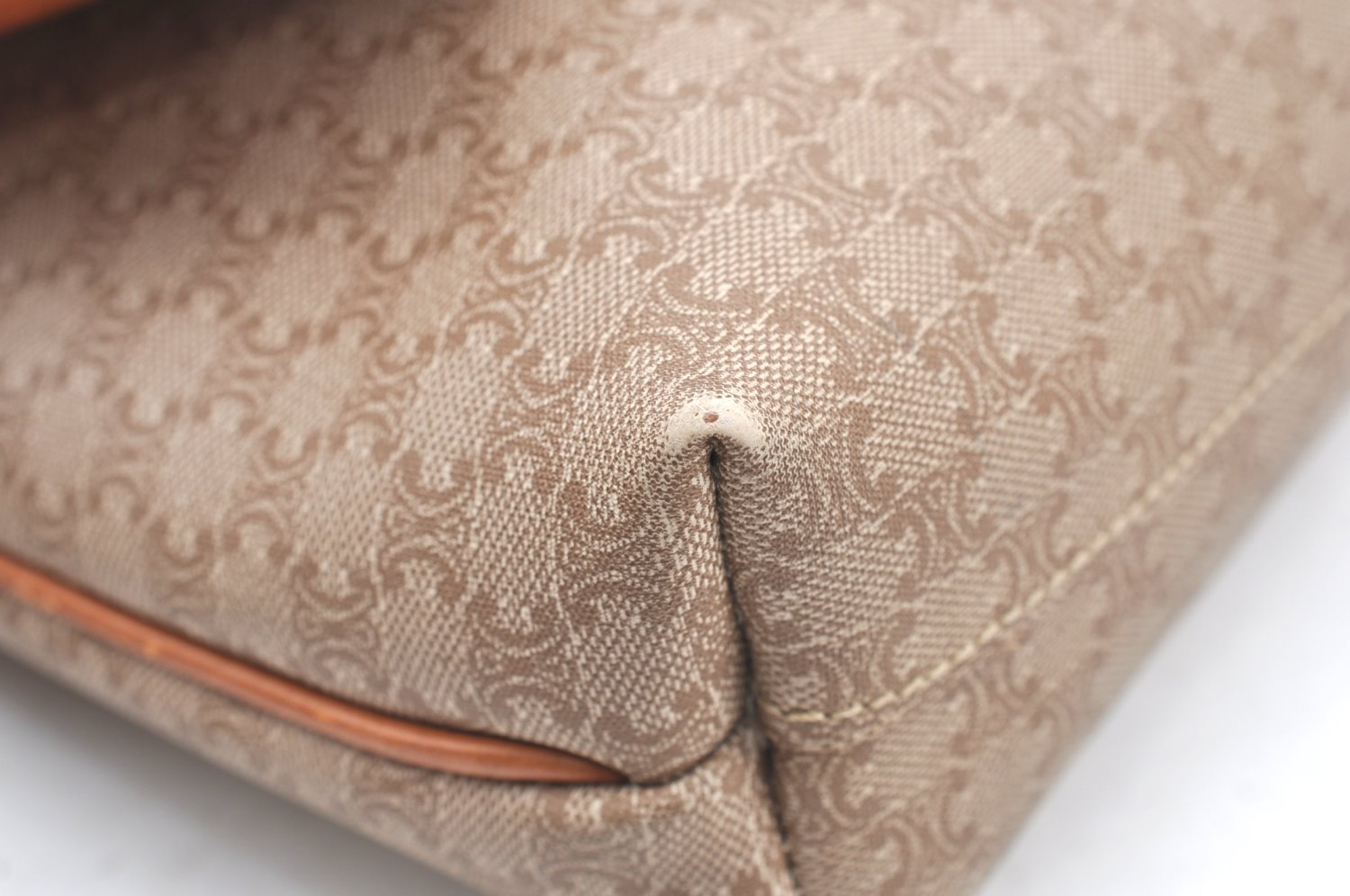 Authentic CELINE Macadam Blason Shoulder Cross Body Bag PVC Leather Beige K4150