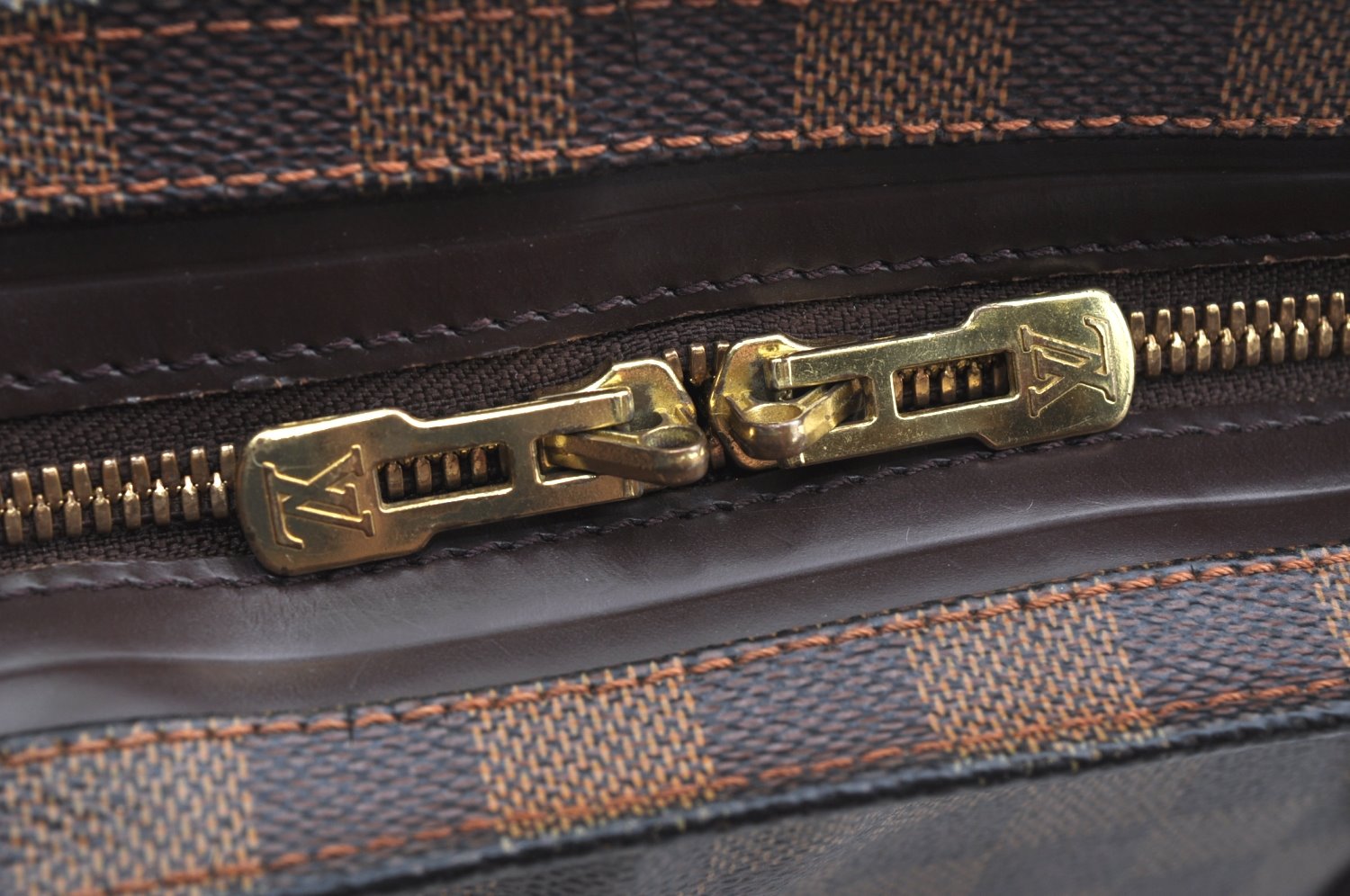 Authentic Louis Vuitton Damier Chelsea Shoulder Tote Bag N51119 LV K4172