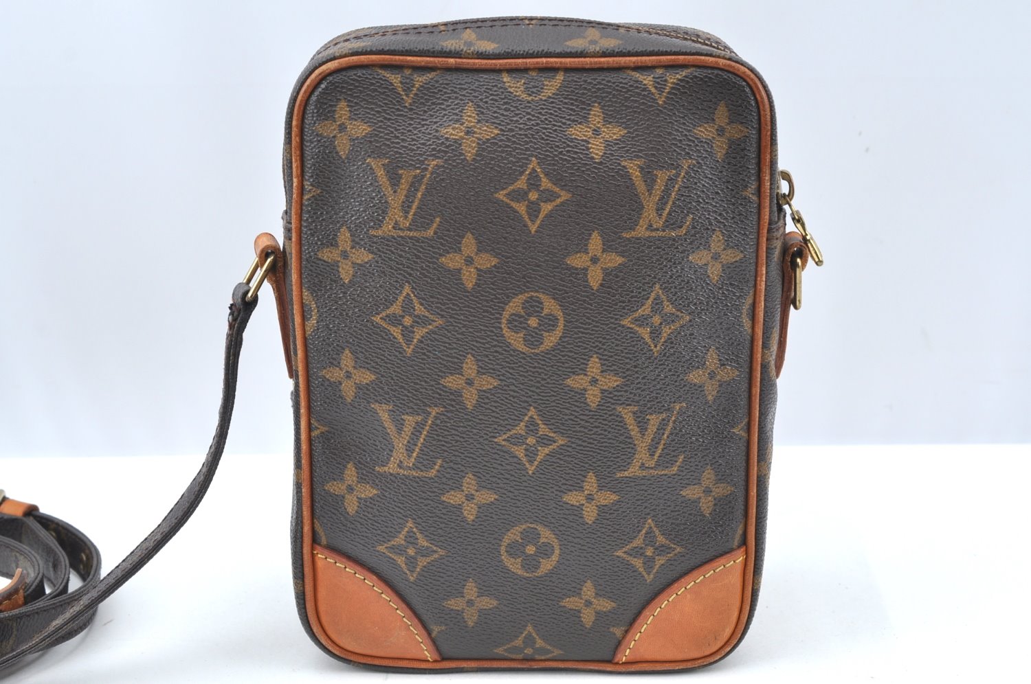 Authentic Louis Vuitton Monogram Amazone Shoulder Cross Bag M45236 LV Junk K4175