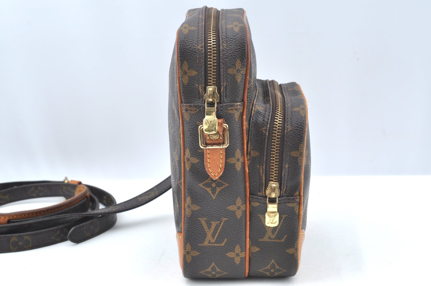 Authentic Louis Vuitton Monogram Amazone Shoulder Cross Bag M45236 LV Junk K4175