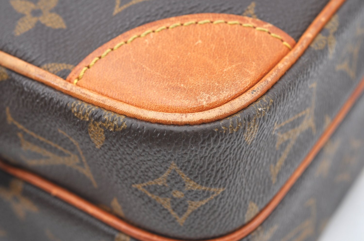 Authentic Louis Vuitton Monogram Amazone Shoulder Cross Bag M45236 LV Junk K4175