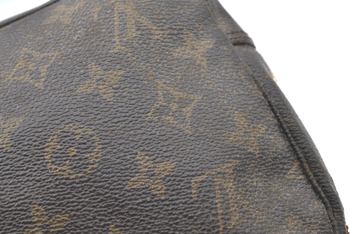 Auth Louis Vuitton Monogram Trousse Toilette 23 Clutch Hand Bag M47524 LV K4196