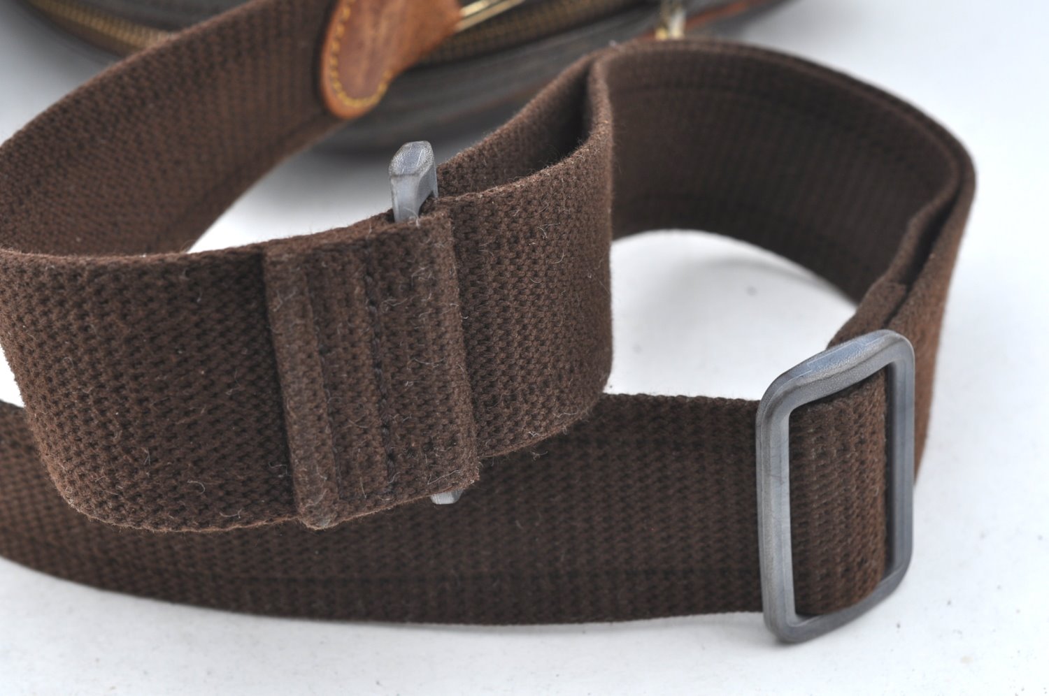 Authentic Louis Vuitton Monogram Reporter PM Shoulder Cross Bag M45254 LV K4197