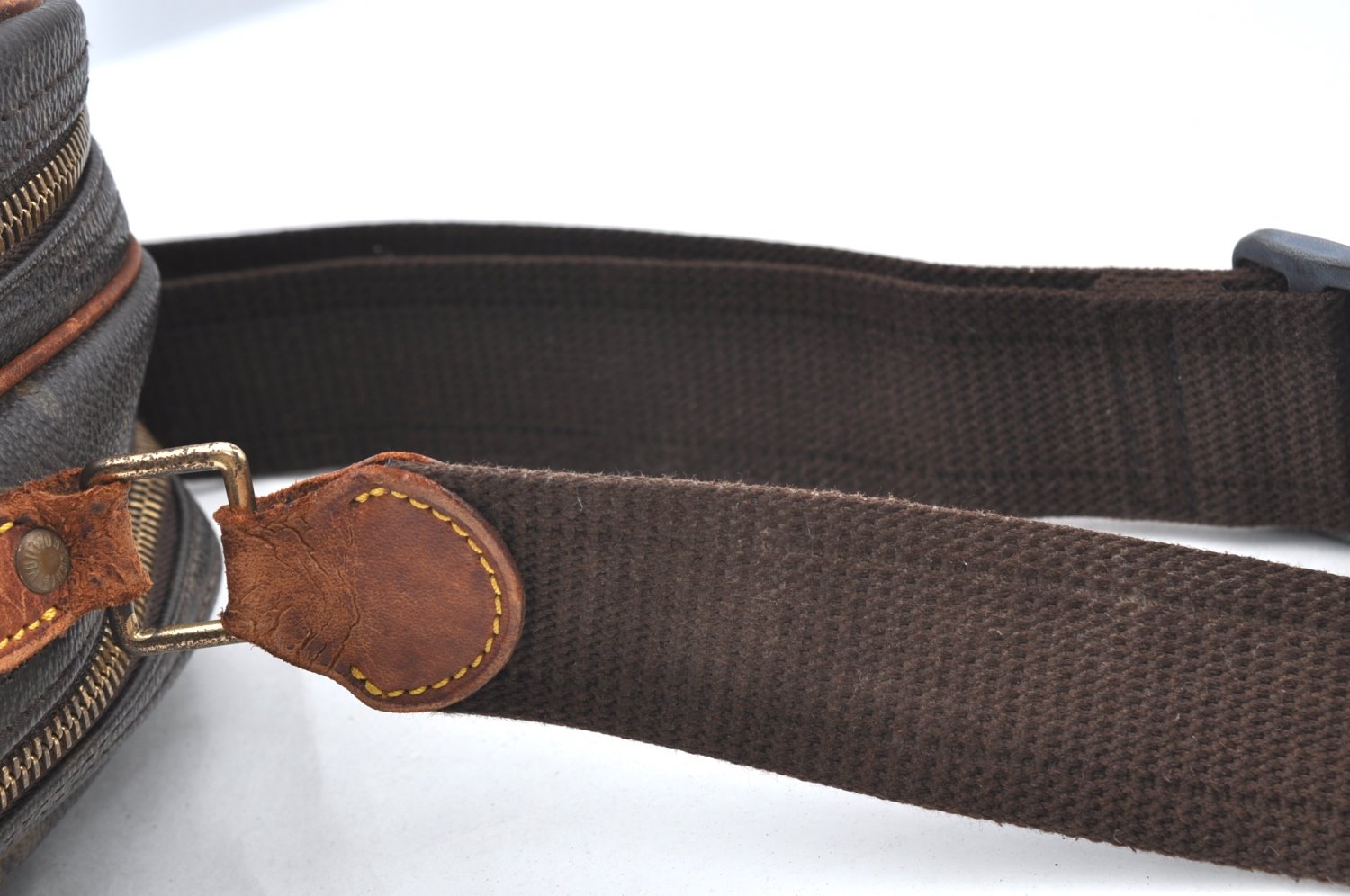 Authentic Louis Vuitton Monogram Reporter PM Shoulder Cross Bag M45254 LV K4197