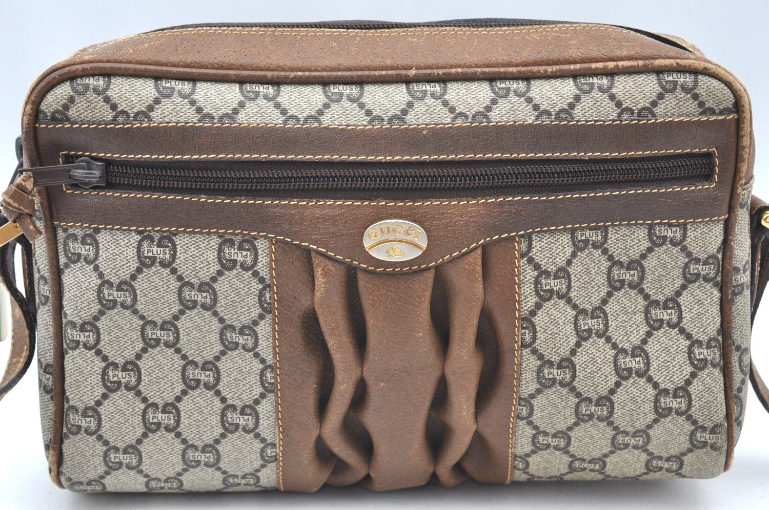 Authentic GUCCI GG Plus Shoulder Cross Body Bag Purse PVC Leather Brown K4202